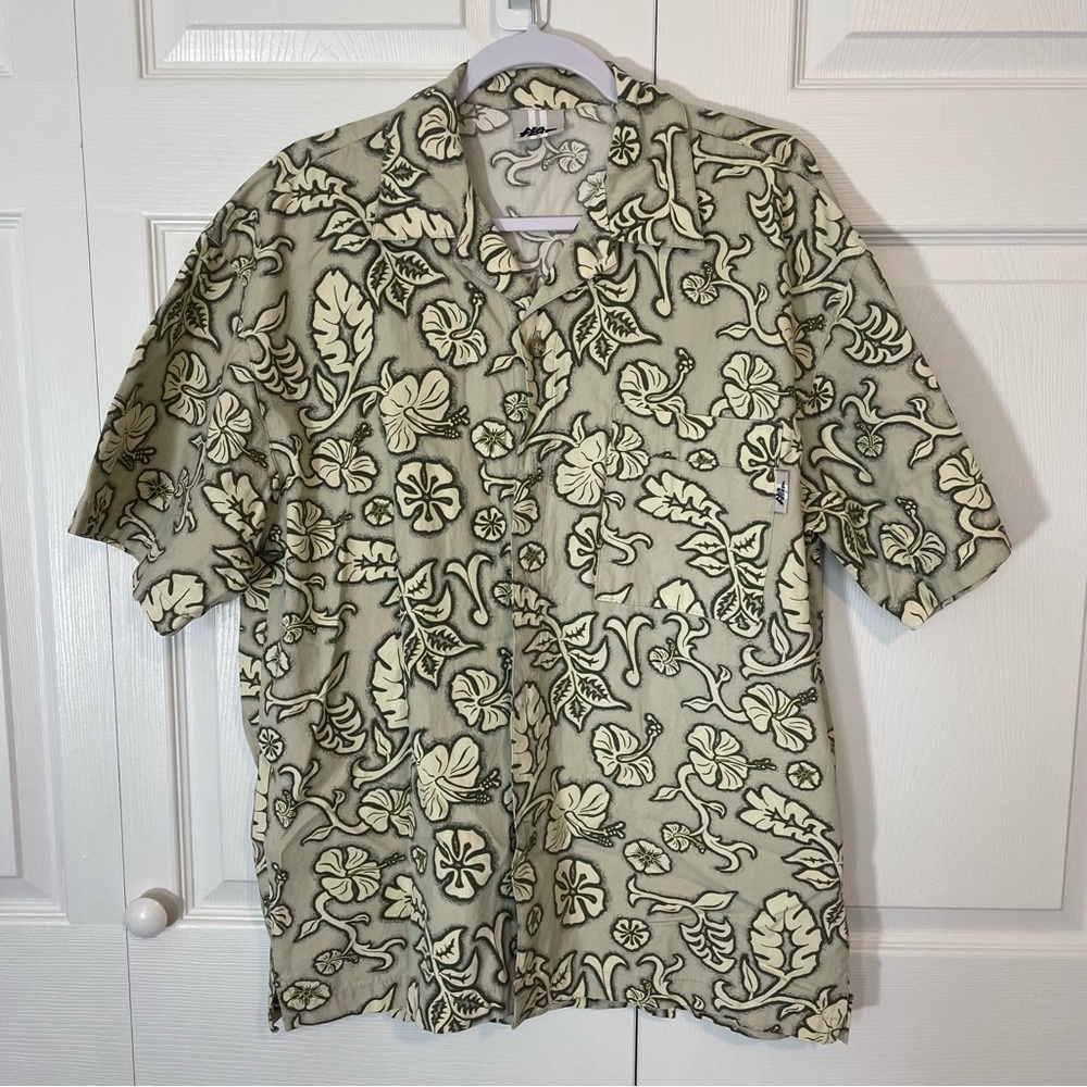 NO FEAR Vintage Hawaiian shirt MEDIUM